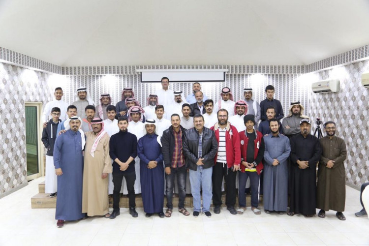 صم الأردن  يشيدون  بالمبادرات المجتمعية بنادي صم الشرقية