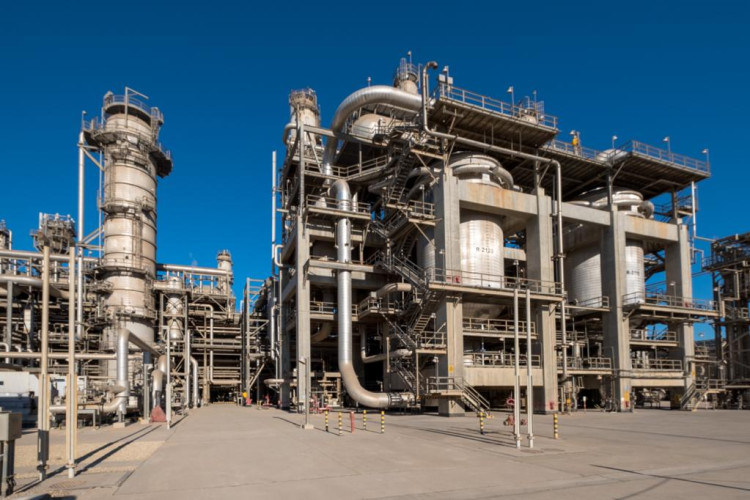 “سابك” تطوّر تقنية للحد من الانبعاثات المؤثرة على البيئة