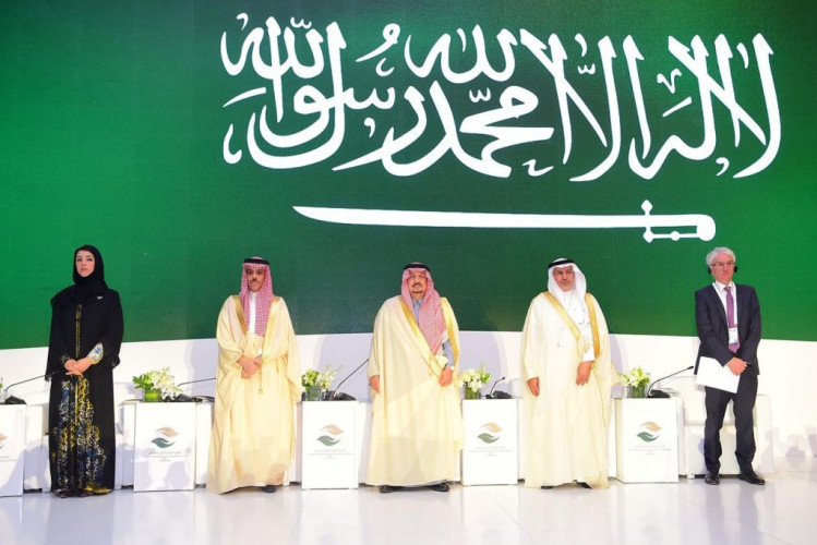 تحت رعاية خادم الحرمين الشريفين.. سمو أمير منطقة الرياض يفتتح منتدى الرياض الدولي الإنساني