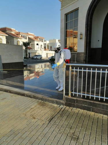 إستمرار أعمال الصيانة والنظافة  في مساجد منطقة مكة المكرمة وجوامعها لمواجهة ”كورونا