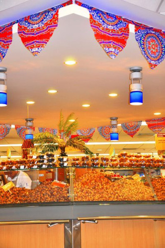 أسواق جدة.. وفرة في التمور مع إطلالة شهر رمضان المبارك