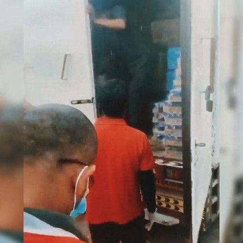 ضبط عمالة وافدة تقوم بتخزّين البيض لبيعه بسعر مرتفع