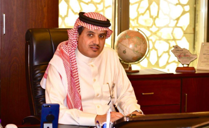 مدارس المنهل تقدم 200 منحة دراسية لأبناء العاملين بالقطاع الصحي