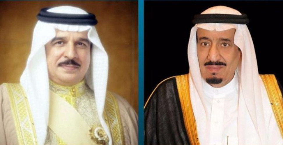 خادم الحرمين الشريفين يتلقى اتصالاً هاتفيًا من ملك البحرين