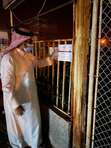 بلدية جوف بني هاجر تغلق أربعة محلات تجارية مخالفة لتطبيق الاجراءات الاحترازية