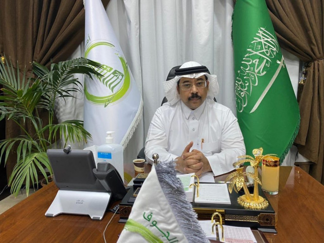 أمين الجوف يتابع مع البلديات دليل الإجراءات الاحترازية لإعادة فتح الأنشطة التجارية