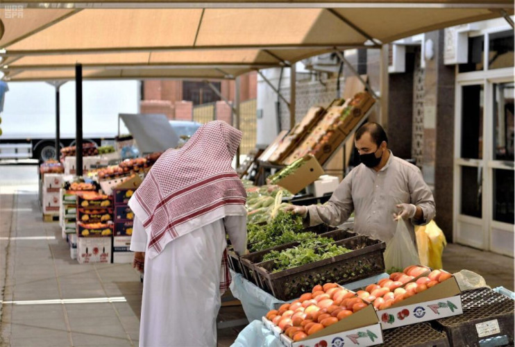 أمانة المدينة المنورة تكثف جولاتها الرقابية على أسواق الخضار والفواكه