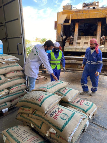 أمانة الجوف تضبط مستودعاً مخالفاً لنشاط تخزين الأغذية