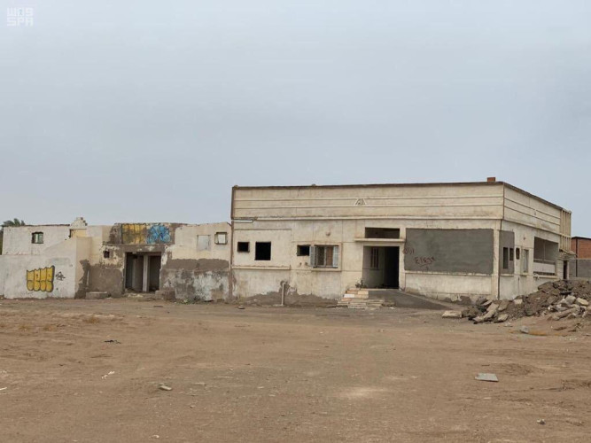 أمانة المدينة تتابع إزالة المباني المهجورة والآيلة للسقوط بأحياء المدينة المنورة