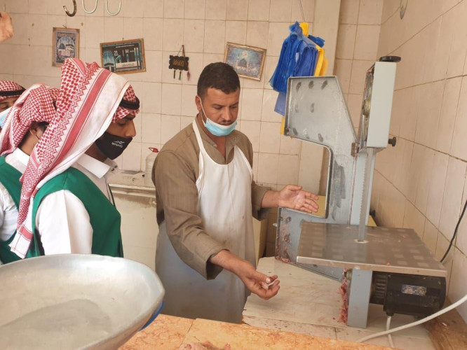 أمانة الجوف تشدد رقابتها على المسالخ ونقاط الذبح لرفع معدلات الحماية الصحية