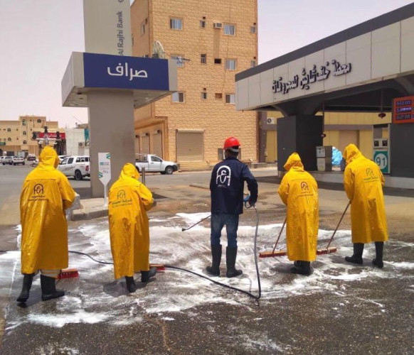 “أمانة الجوف” تنفذ 1188 جولة رقابية وتُطهر 1300 موقع في أيام العيد