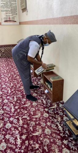 ضمن التدابير الاحترازية للتصدي لفايروس كورونا جوالة تنمية الشرافاء تشارك في تعقيم وتنظيف عدد من مساجد الحي
