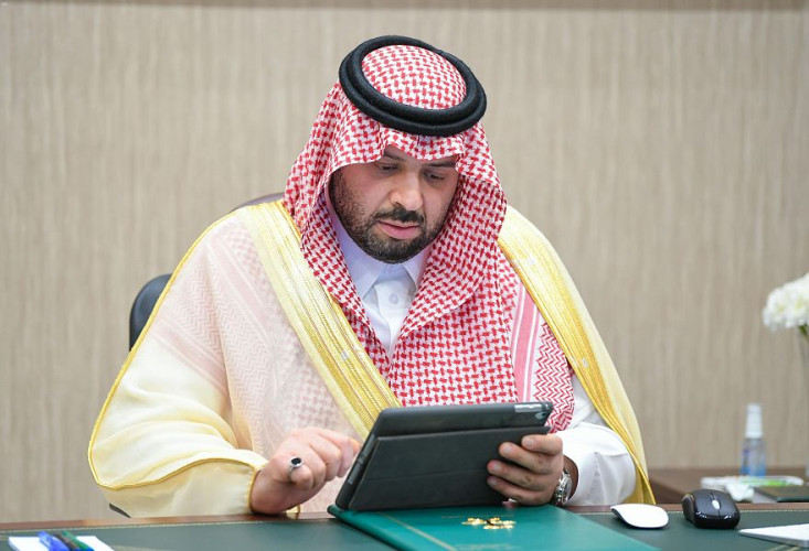 الأمير فيصل بن خالد بن سلطان يدشن عن بعد عيادات ” تطمن ” للفحص المباشر عن فيروس كرونا المستجد