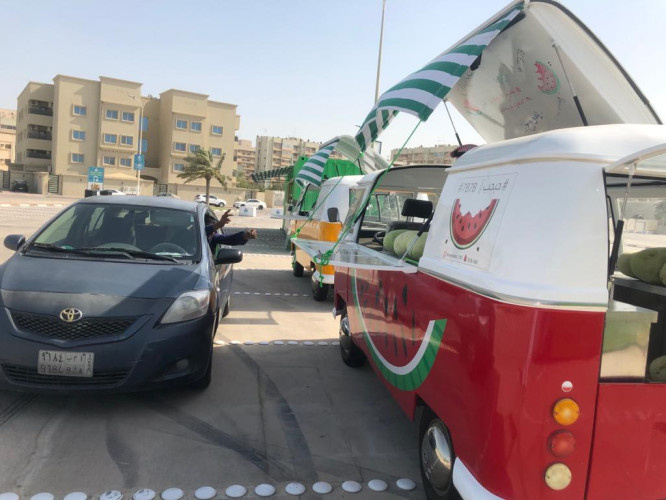 أمانة الشرقية: (12) نقطة بيع بأول سوق (فود ترك) للخضار والفواكه بالخبر