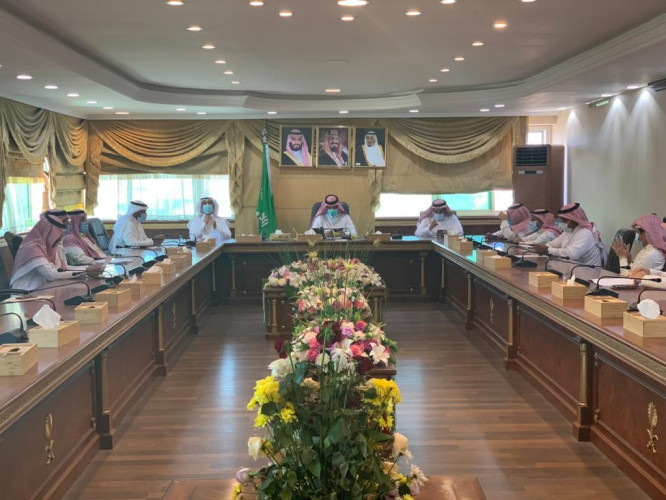 لجنة الاستعداد بتعليم تبوك تتابع أعمال صيانة المدارس   