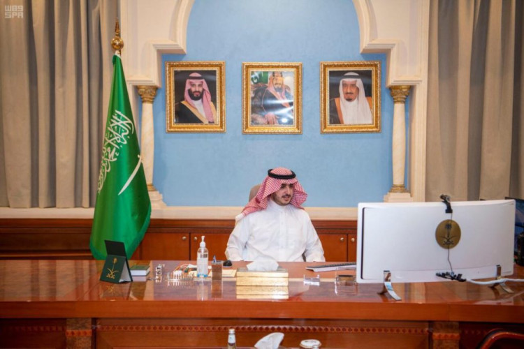 أمير الجوف يودع الشهراني ويستقبل الرويلي لتكليفه مديراً للصحة بالمنطقة