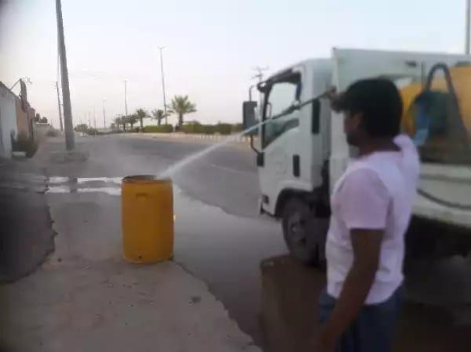 بلدية الشريم تُواصل أعمال التعقيم والتطهير والإصحاح البيئي