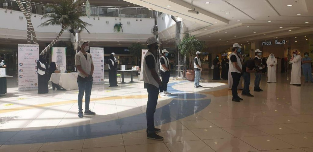 فرع وزارة الموارد البشرية والتنمية الاجتماعية بالمدينة المنورة تُدشن حملة قريباً نجتمع