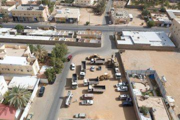 “أمانة الجوف” تُزيل 17 عقارًا لصالح توسعة طرق عدة