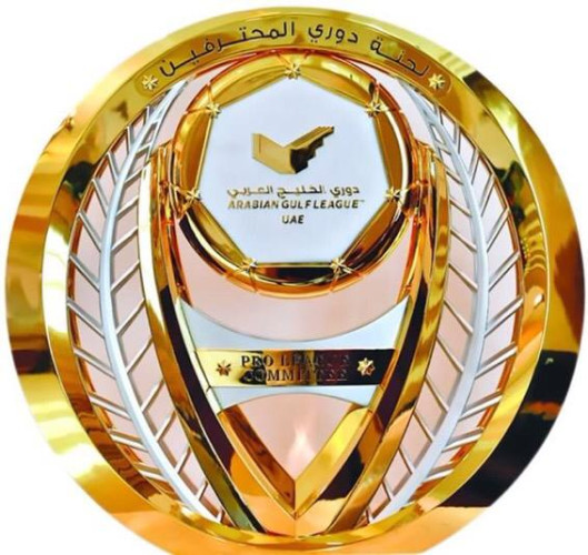 عمومية المحترفين ترفض تتويج شباب الأهلي بلقب دوري الخليج العربي