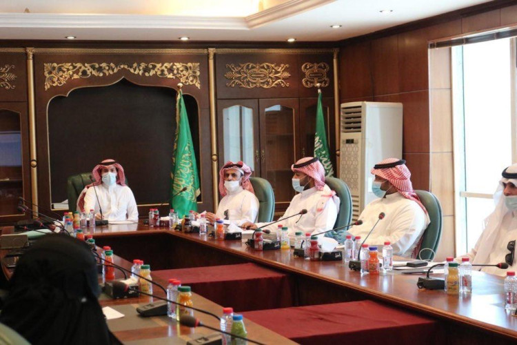 رئيس بلدية رفحاء يفتتح ورشة نظام البلاغات الموحد “940”لتقليل وقت مباشرة البلاغات