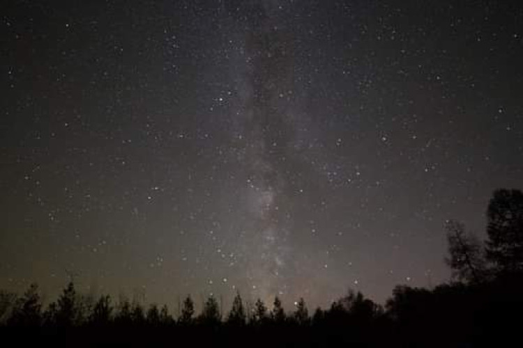 درب التبانه يزين سماء الوطن العربي