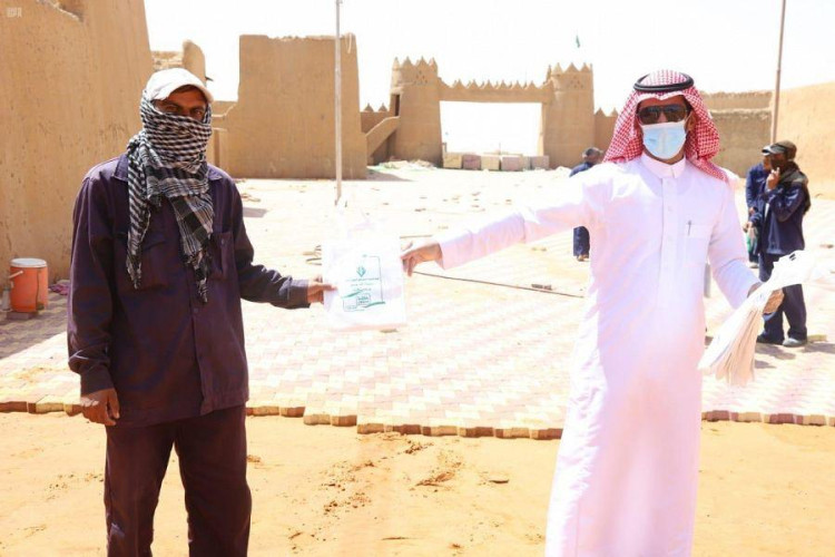 لجنة القصب تكثف جهودها التوعوية بمبادرة “نعود بحذر”