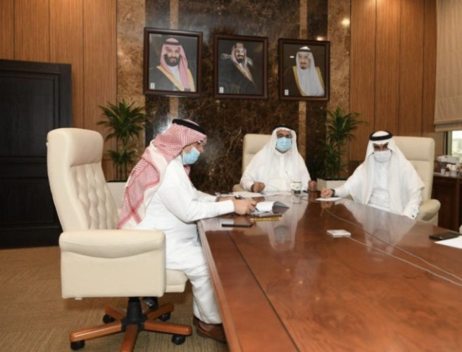 أمين الشرقية يترأس اجتماع الوكلاء ورؤساء البلديات لمناقشة جهود الأمانة في تحسين المشهد الحضري