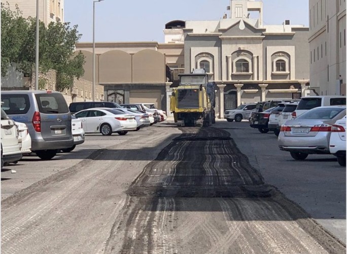 بلدية الخبر تبدأ تأهيل شوارع حي العليا