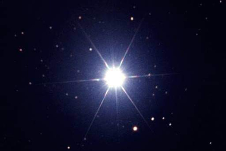 «سهيل» يبشر ببداية نهاية فصل الصيف