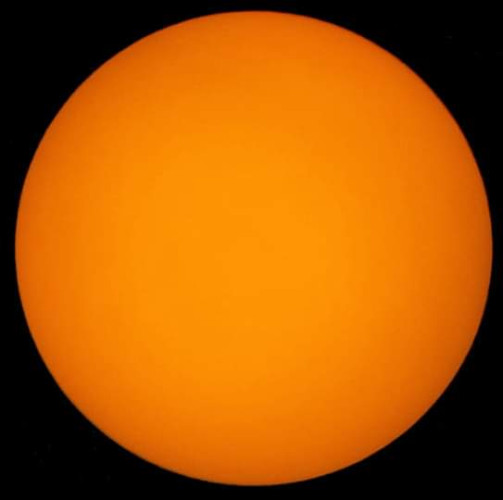 دراسة جديدة: توقعات زيادة في الأشعة الكونية