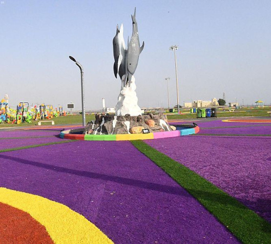 أمانة جازان تزرع 14 ألف م2 من المسطحات الخضراء بمركز الشقيق