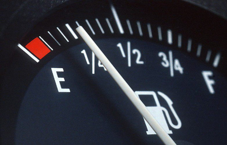 تعرف على أسباب زيادة صرفية الوقود في سيارتك