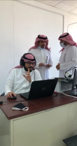 “محافظ الغاط” يزور ثانوية الغاط ويشيد بجهود الوزارة وتعليم الغاط