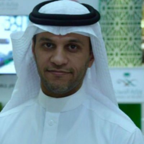 “العويسي” رئيسا لهيئة الهلال الاحمر السعودي