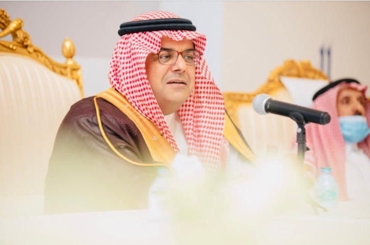 سمو محافظ حفر الباطن يرعى حفل تكريم أمين المحافظة