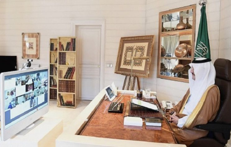 أمير المنطقة الشرقية يبارك توقيع اتفاقية مشروع بناء ودعم الخطة الاستراتيجية للجنة إصلاح ذات البين