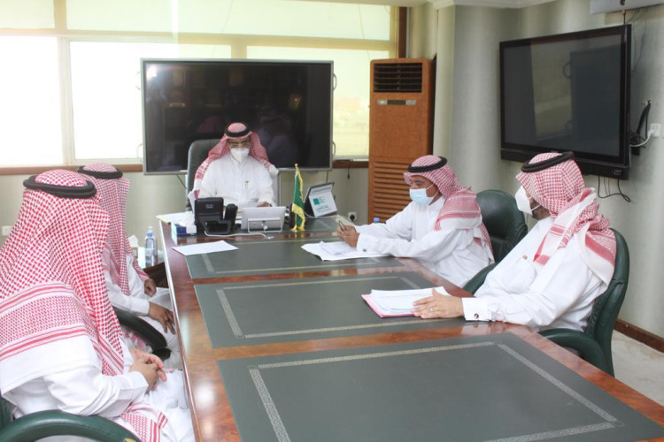 تعليم تبوك‬⁩ يعلن جاهزيته لتنفيذ الاختبارات عن بعد