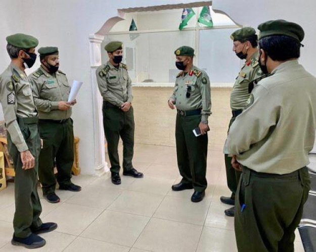 مدير جوازات الباحة يتفقد سير العمل بإدارة المخواة