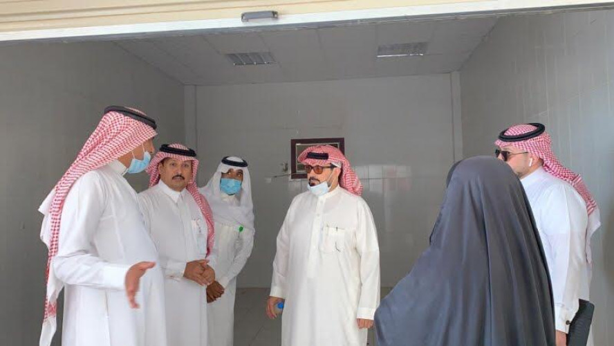 فرع الموارد البشرية بعسير يناقش تمكين الأسر المنتجة من العمل بمركز القحمة