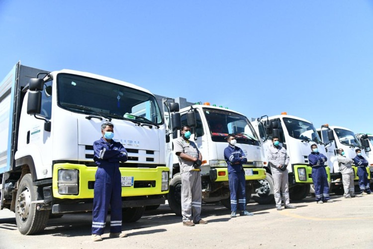 أكثر من مليون ومائة ألف لتر من المعقمات استخدمتها أمانة منطقة الحدودالشمالية وبلدياتها لمكافحة انتشار فيروس كورونا خلال شهر صفر 1442 هـ