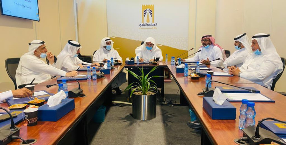 الأمطار والسيول على طاولة مجلس بلدي الأحساء