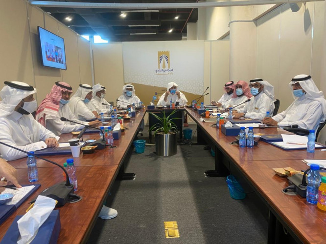 “بلدي الأحساء” يستحدث لجنة الإسكان ويناقش ميزانية الأمانة لعام2021