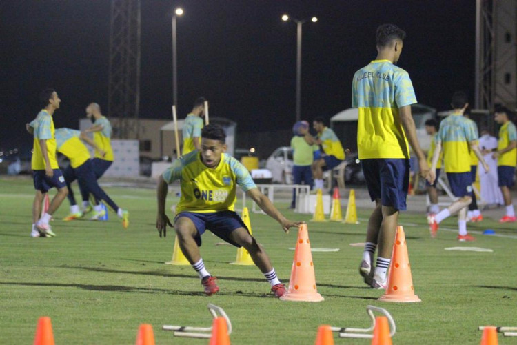 “الجيل” يستأنف تمارينه بعد الراحة و يواجه هجر ودياً