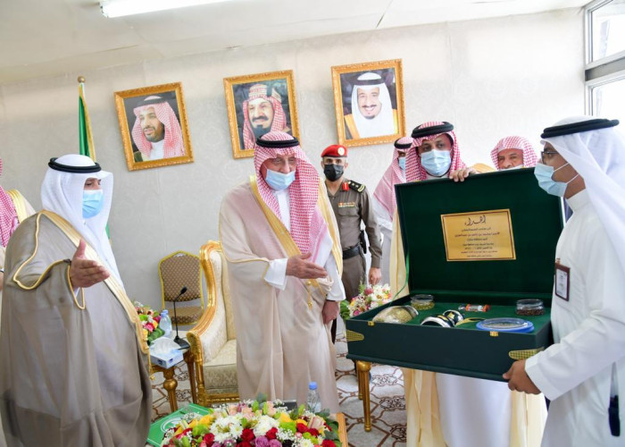 أمير منطقة جازان يدشّن مشروعات تنموية في محافظة فيفا بأكثر من 189 مليون ريال