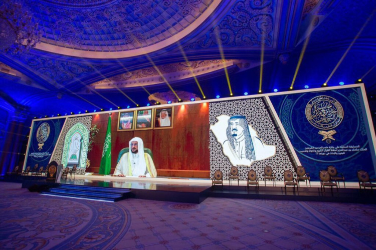 وزير الشؤون الإسلامية يرعى حفل تكريم الفائزات بجائزة الملك سلمان لحفظ القرآن للبنين والبنات في دورتها الثانية والعشرين