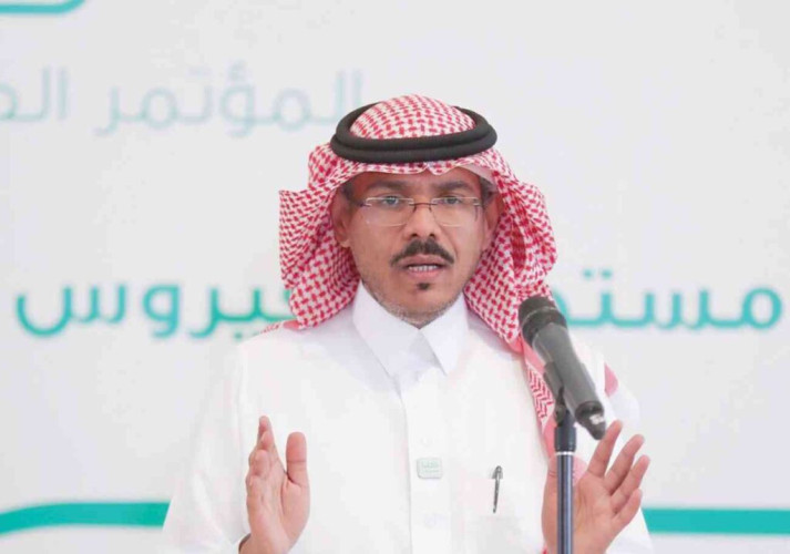 “العبدالعالي”: هدفنا الحالي إعطاء أكبر قدر ممكن من المجتمع جرعة أولى على الأقل