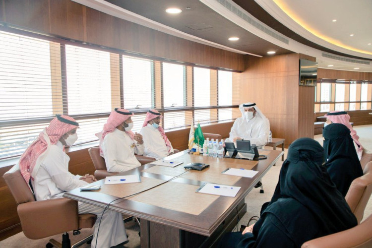 رئيس جامعة حفر الباطن يستقبل مدير وأعضاء مجلس إدارة جمعية نفح الأمل لخدمة ذوي الإعاقة بالمحافظة