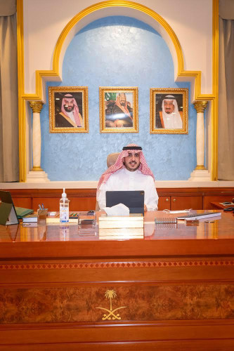 أمير منطقة الجوف يرأس اجتماعاً تعريفياً عن مجالس التنمية السياحية واستراتيجياتها الجديدة
