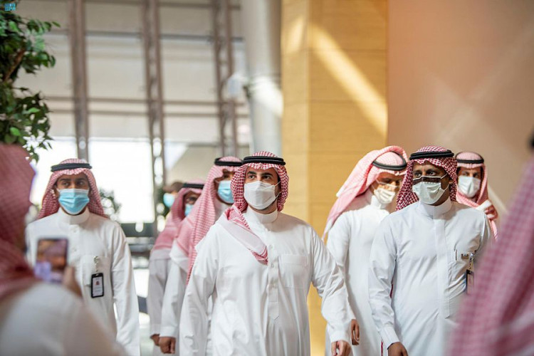 أمير منطقة الجوف يتفقد محطة قطار القريات.. والتشغيل منتصف مارس العام المقبل